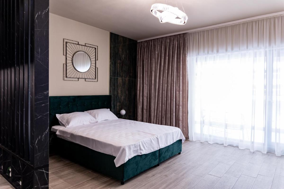 Wux By Casa Del Mar